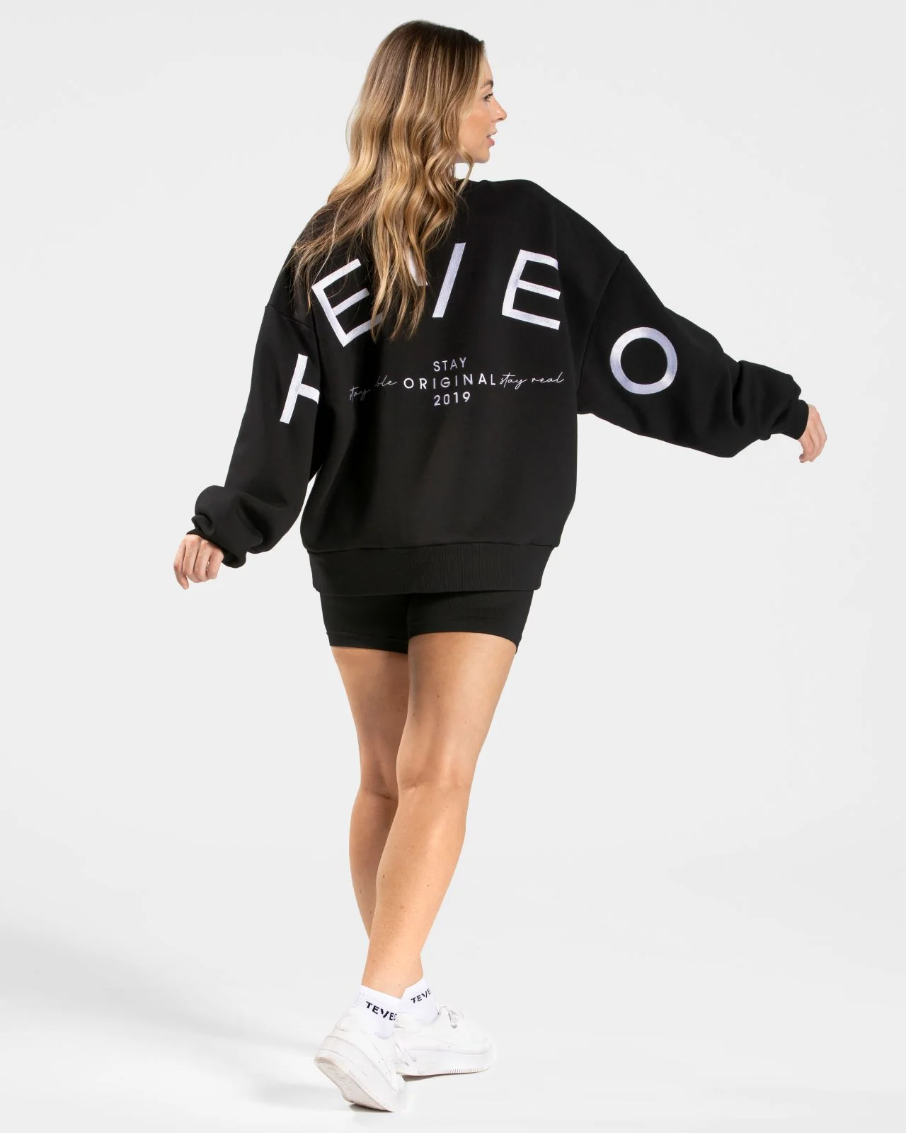 Signature Oversized Sweater "Schwarz" - Image 5
