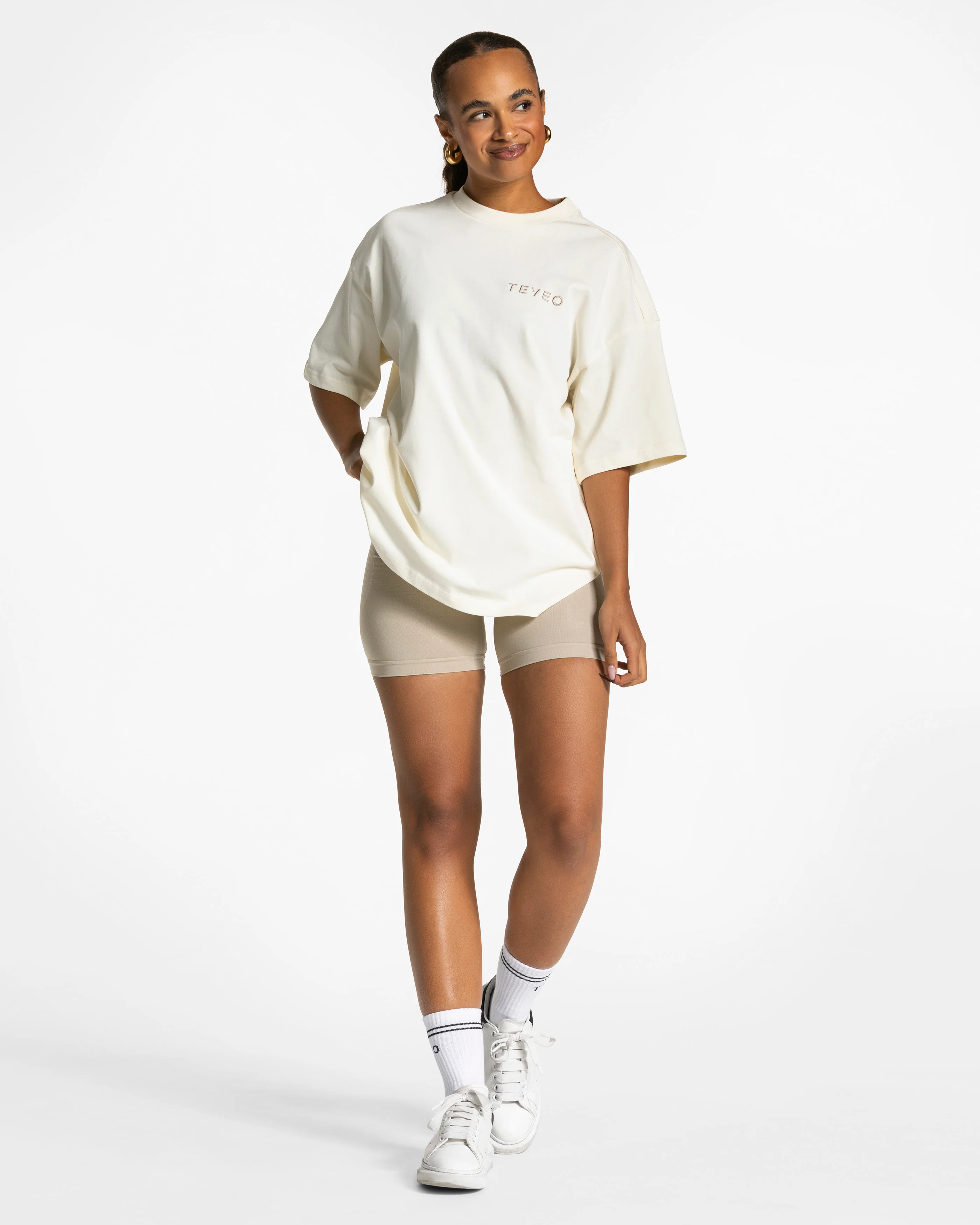 Signature Oversized T-Shirt "Latte" - Image 3