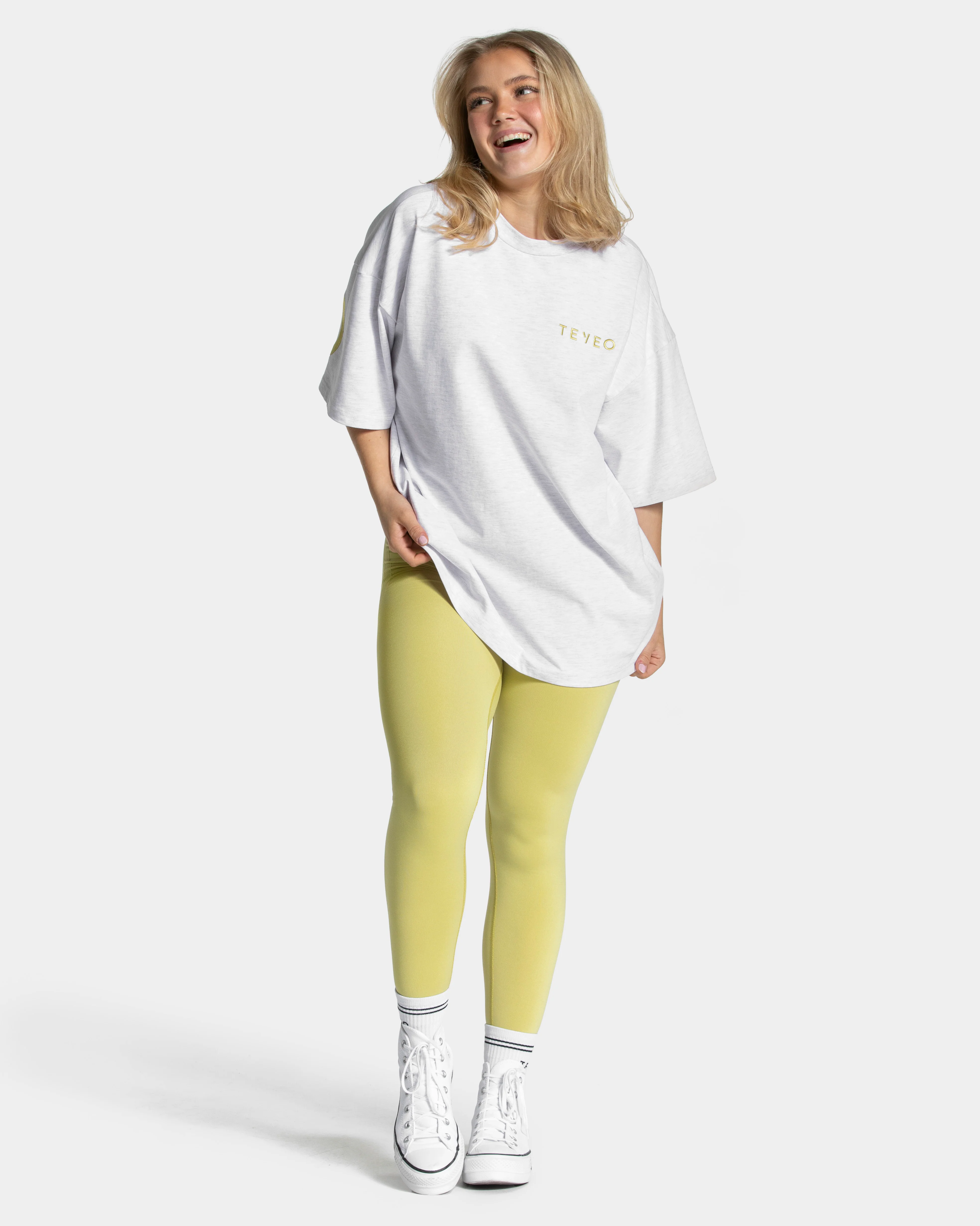 Signature Oversized T-Shirt "Lime" - Image 3
