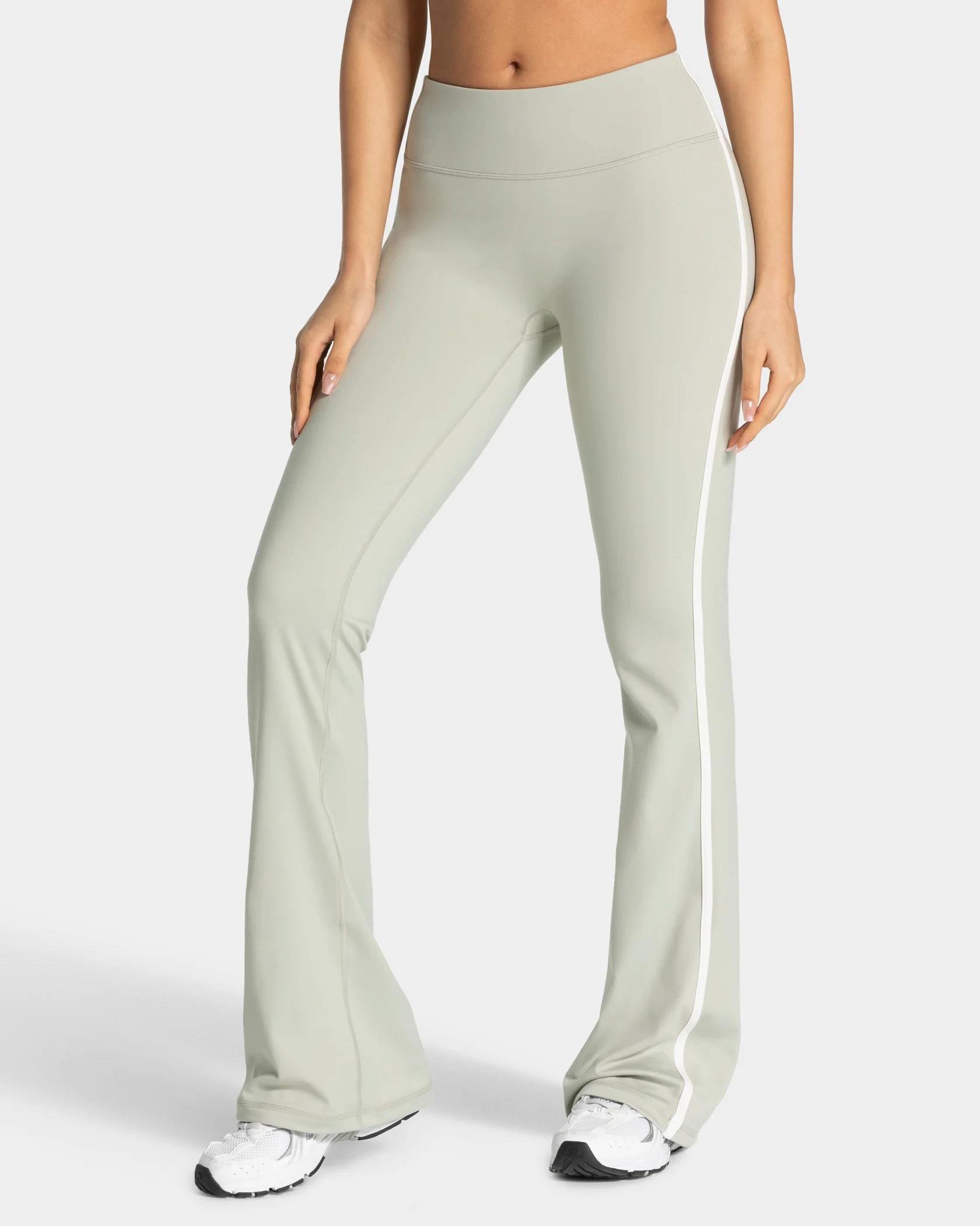 Soft Flared Leggings Regular "Pistachio"