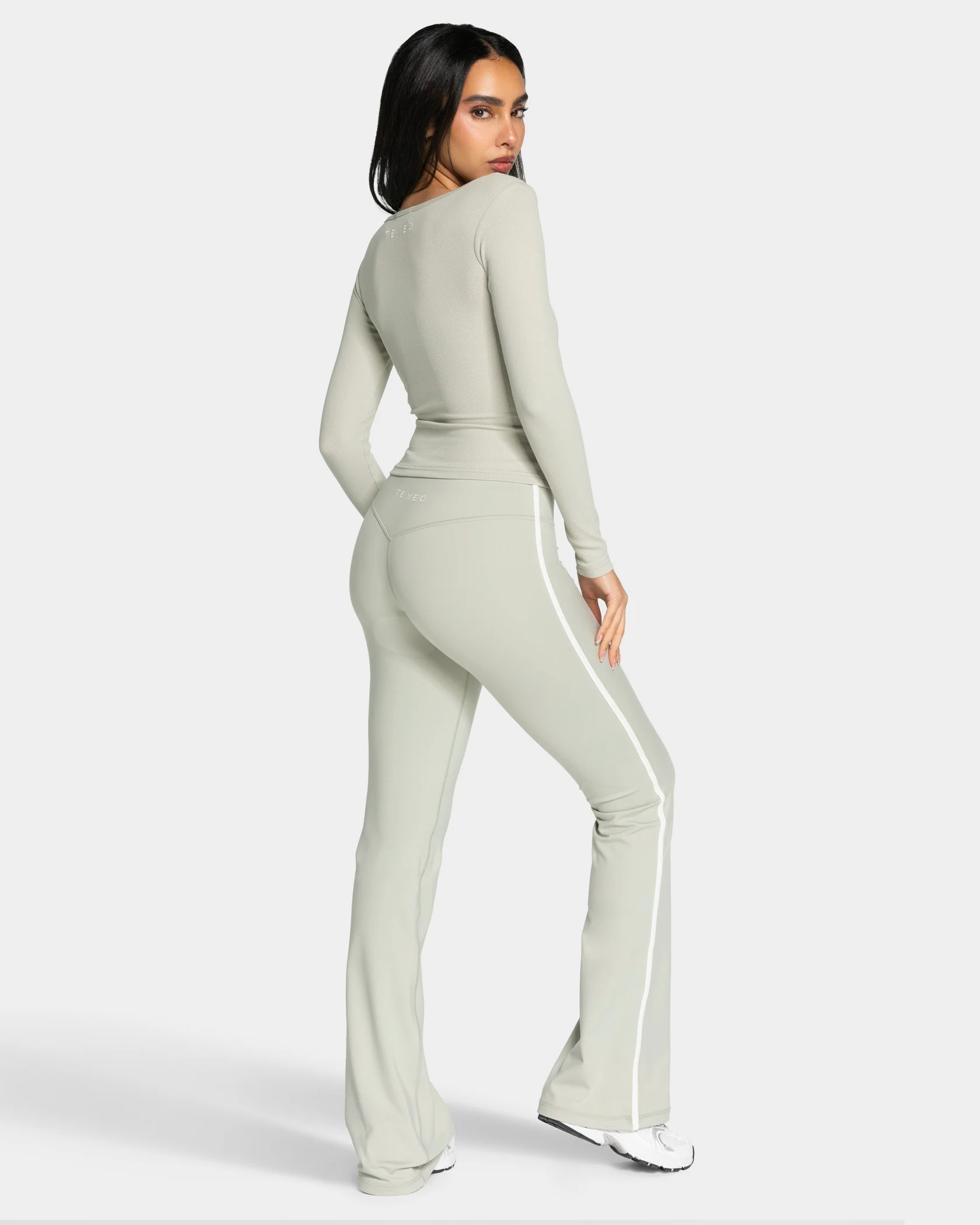 Soft Ribbed Longsleeve "Pistachio" - Image 5