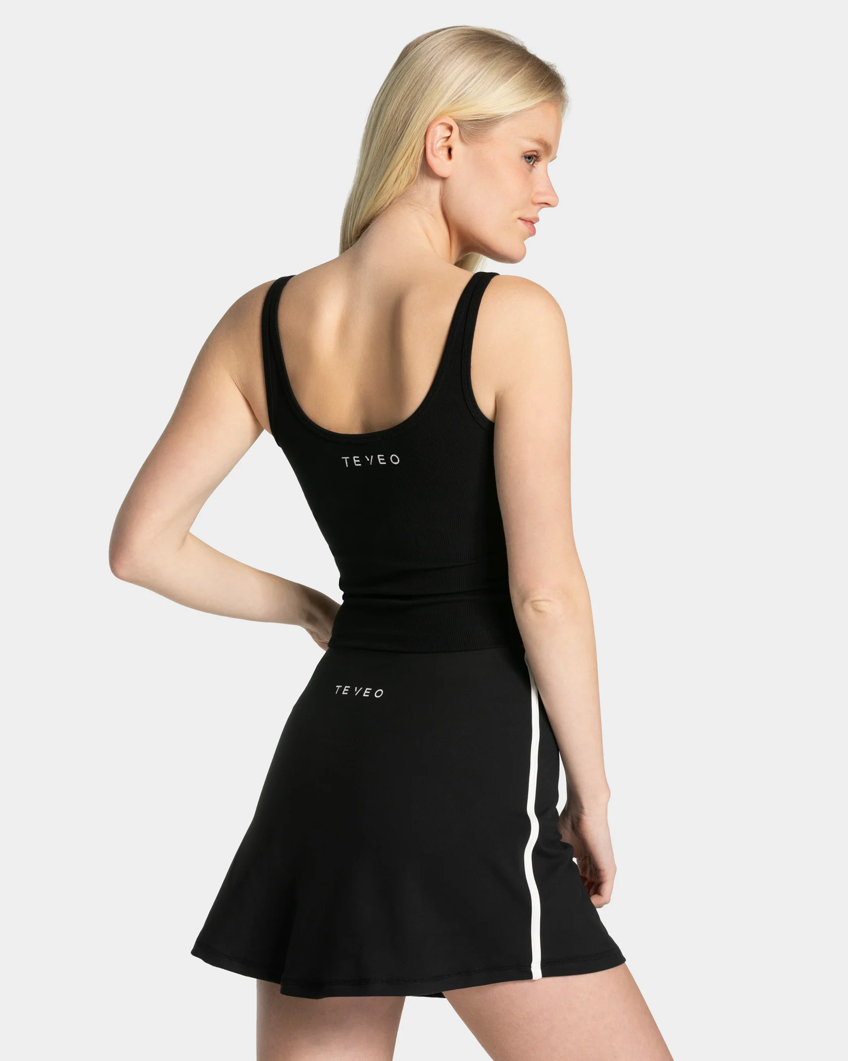 Soft Ribbed Top "Schwarz" - Image 5