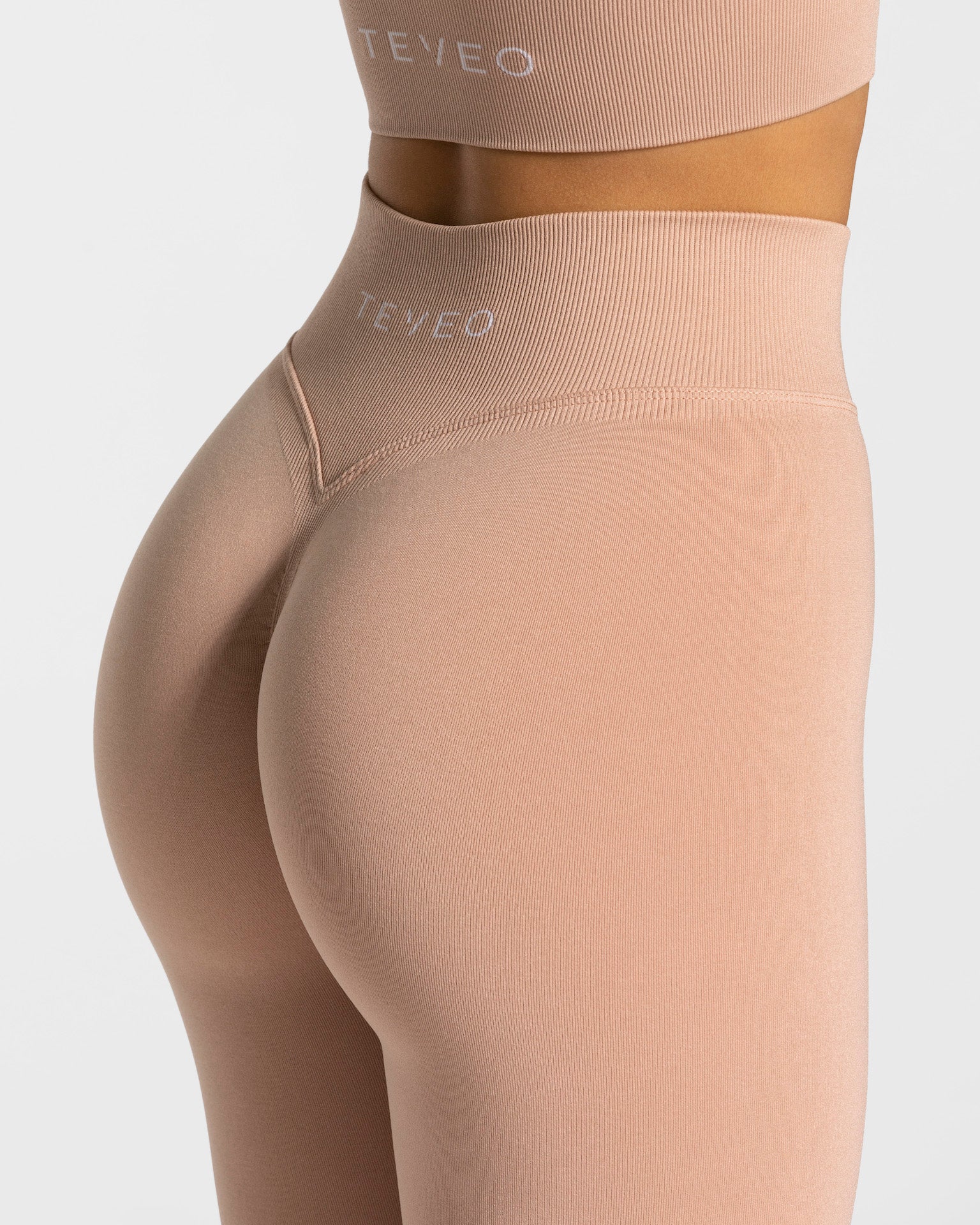 Statement Scrunch Leggings "Altrosa" - Image 4