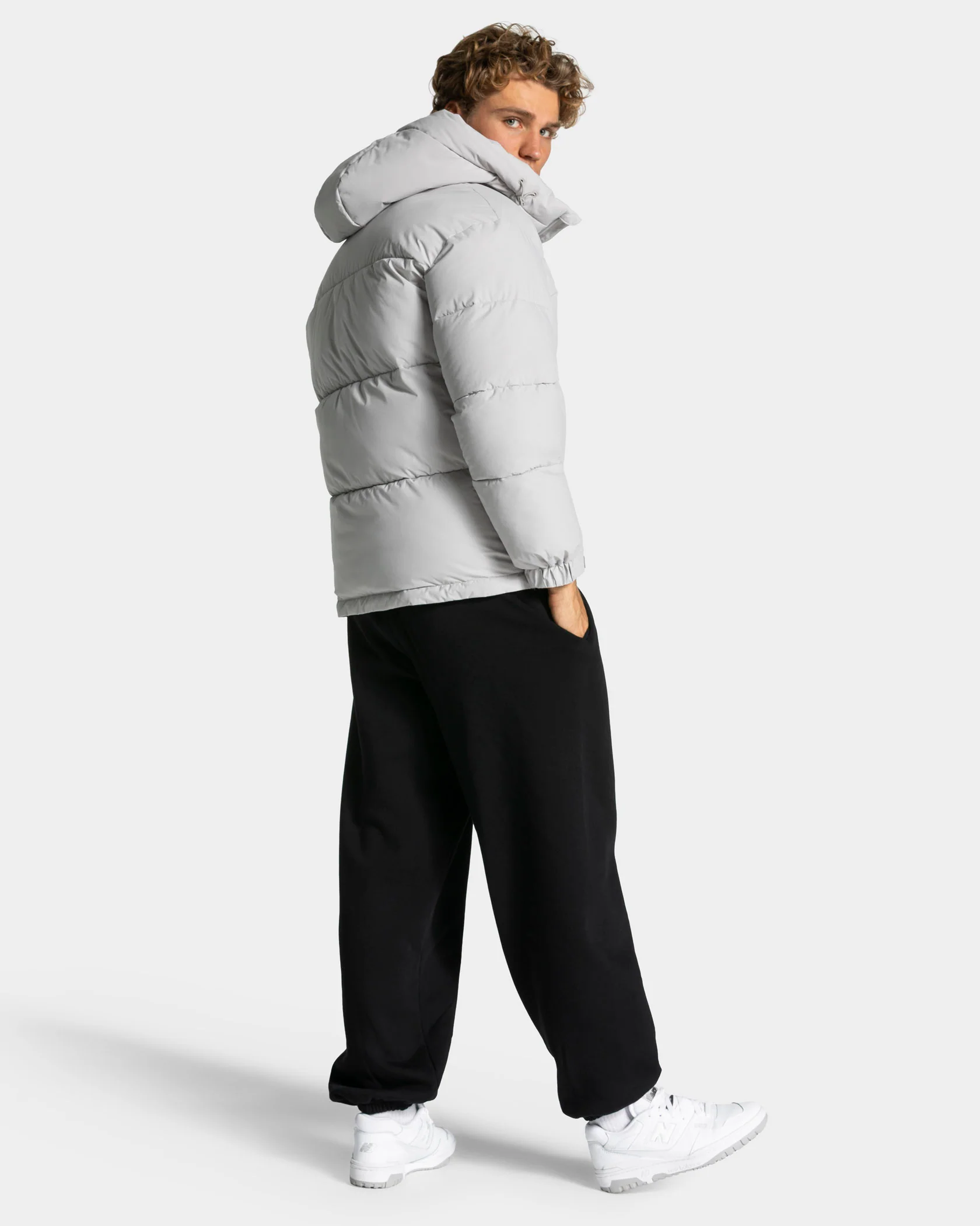 Studio Oversized Jacke "Hellgrau" - Image 5