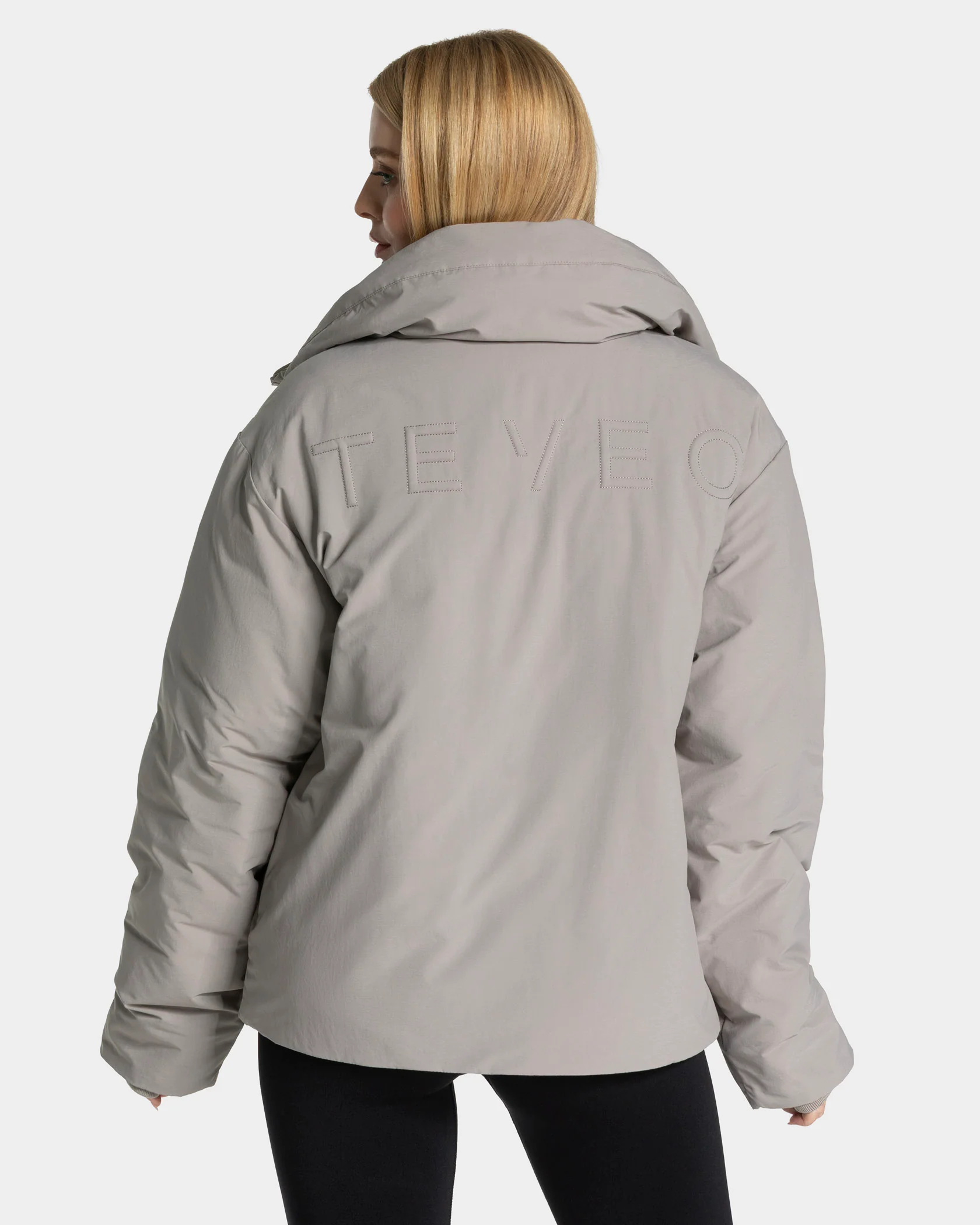 Studio Puffer Jacke "Smoke" - Image 2