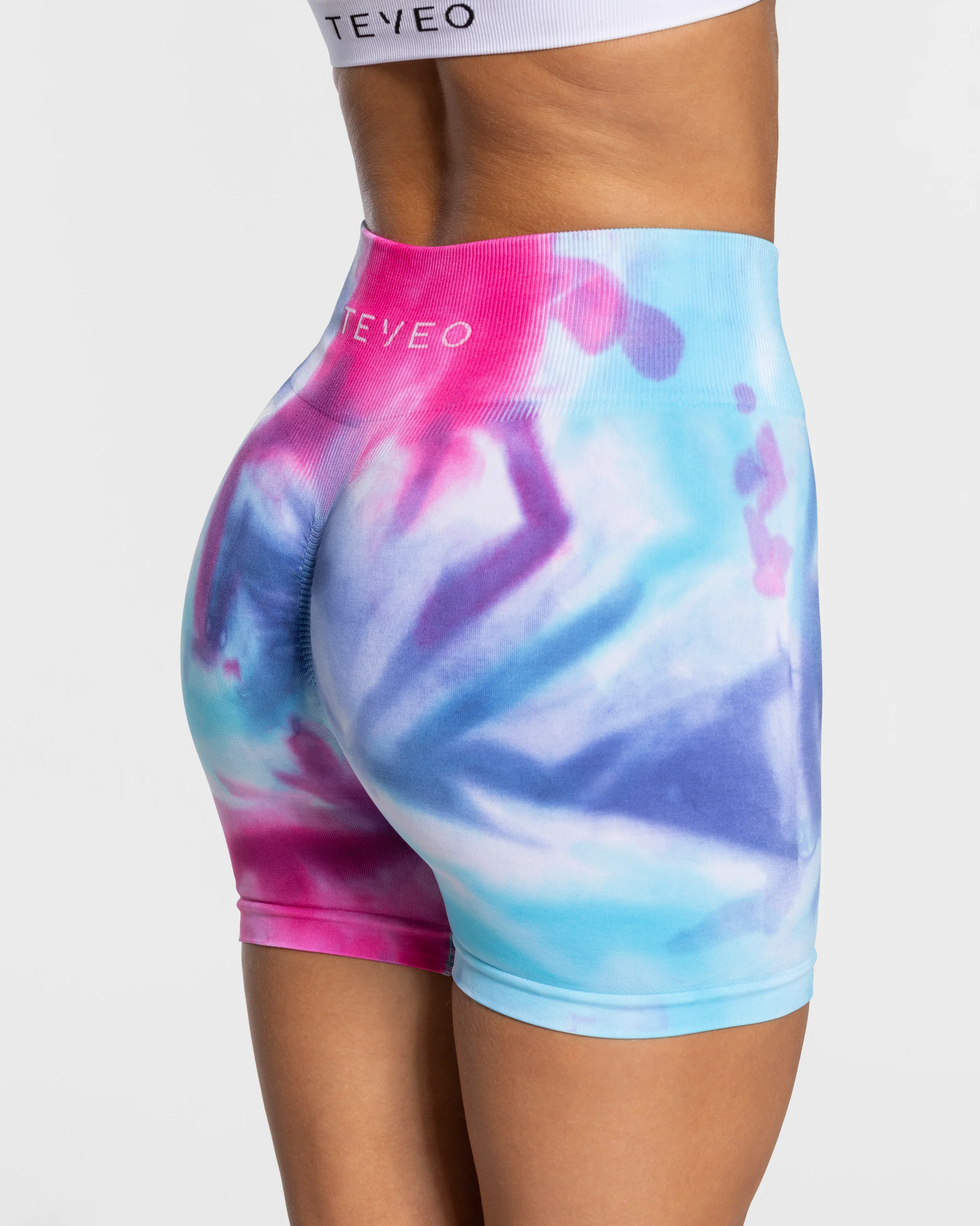 Tie Dye Scrunch Shorts "Cold" - Image 4