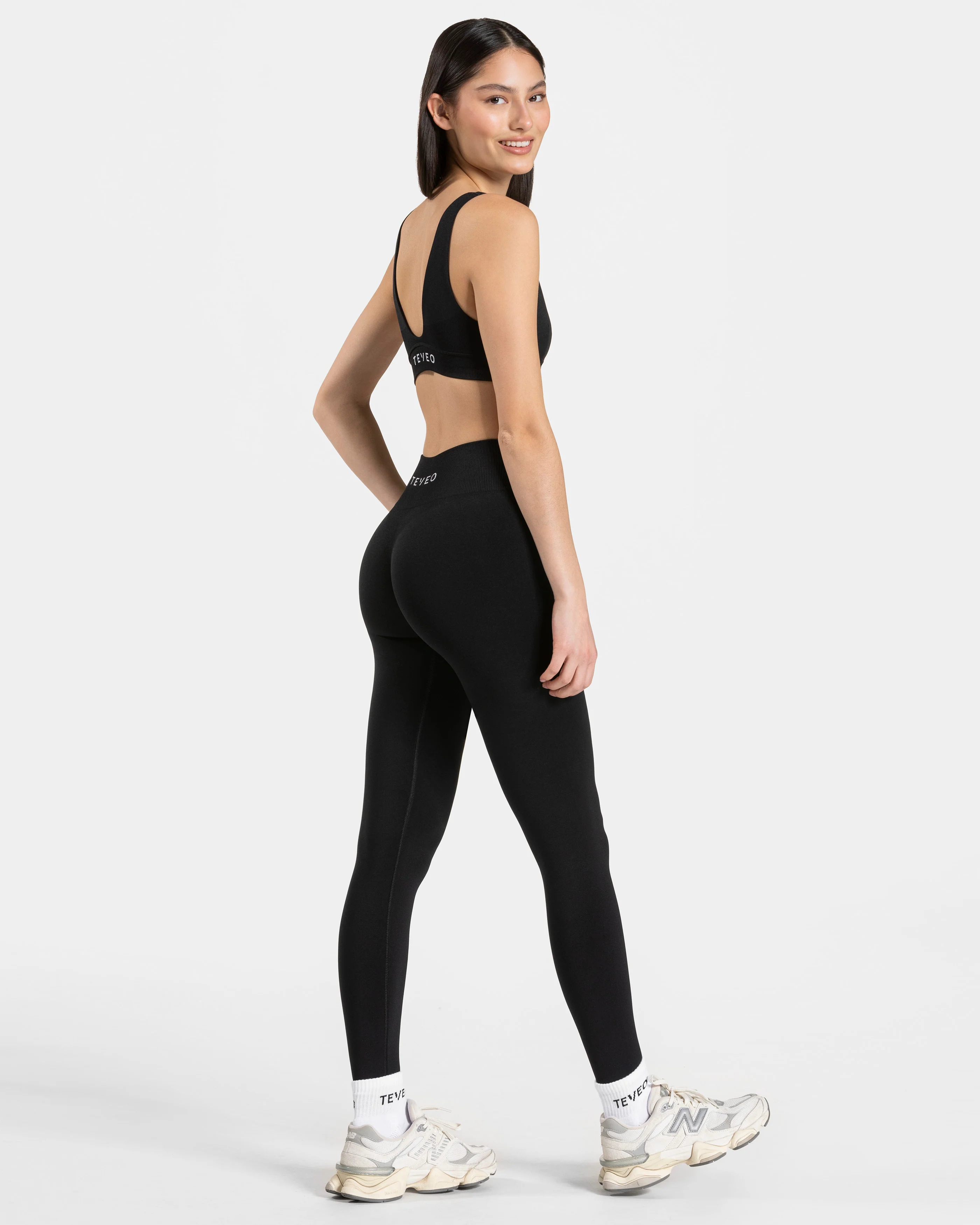 Timeless Pro Covert Scrunch Leggings "Schwarz" - Image 5