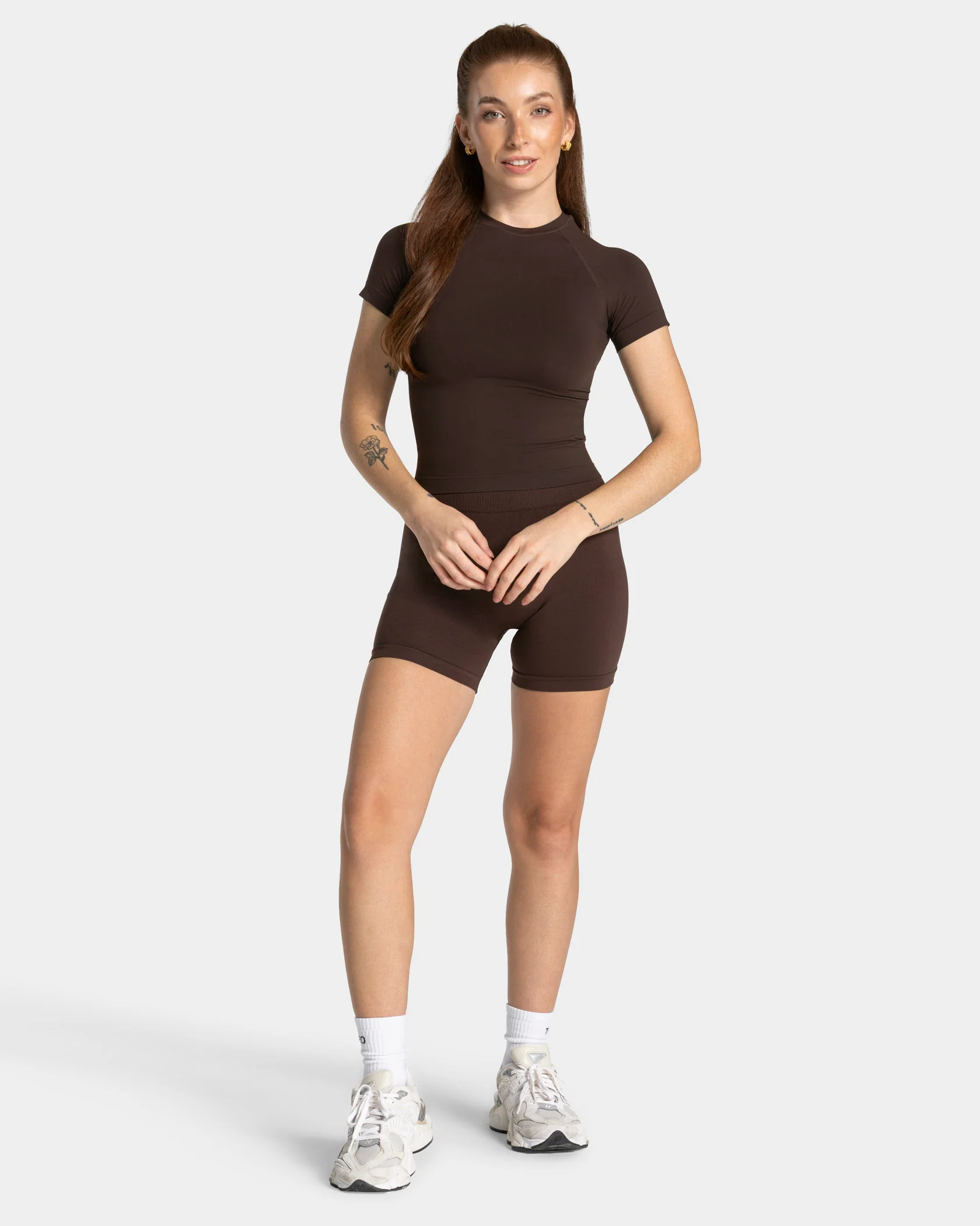 Timeless Pro Covert Scrunch Short "Espresso" - Image 3