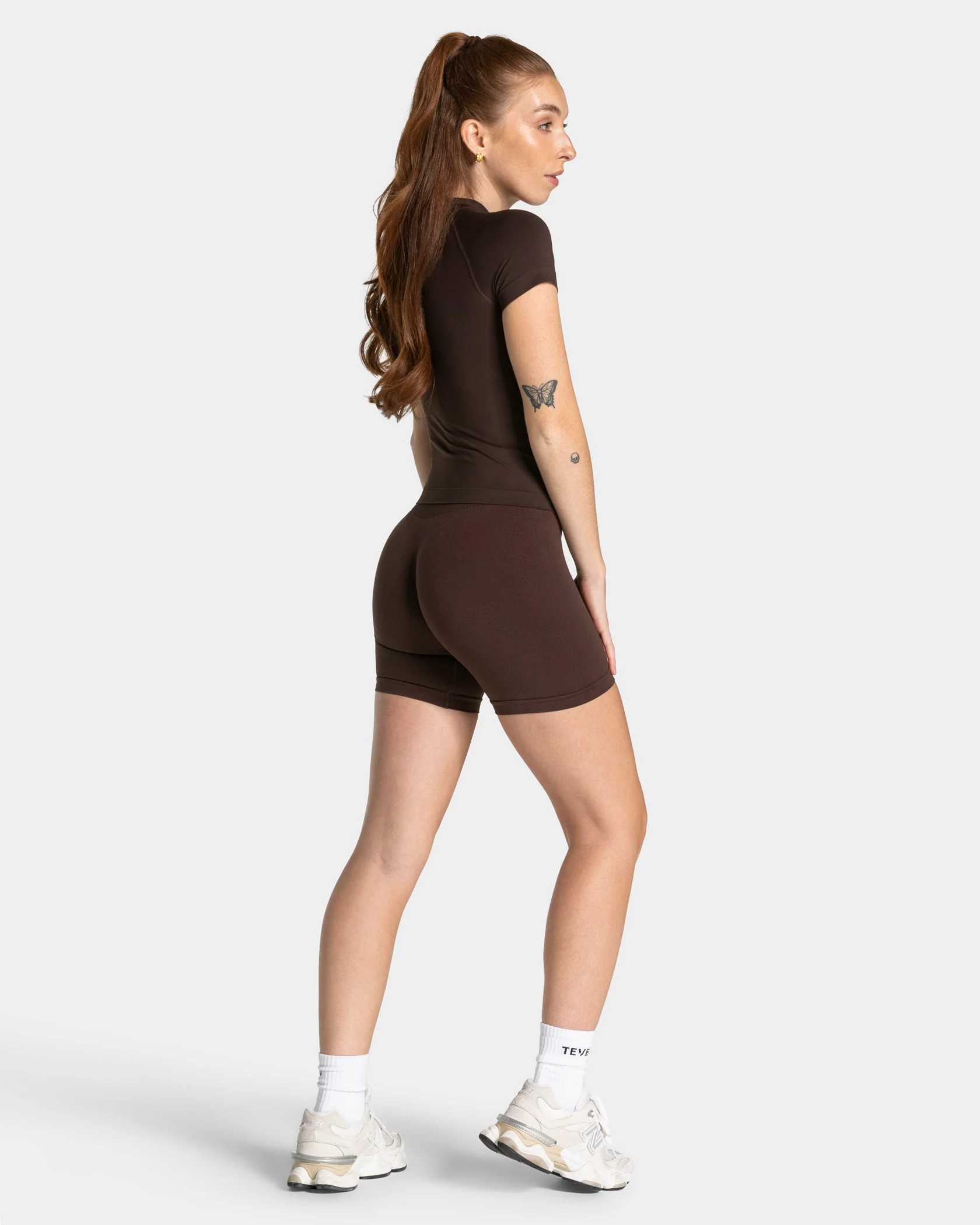 Timeless Pro Covert Scrunch Short "Espresso" - Image 5