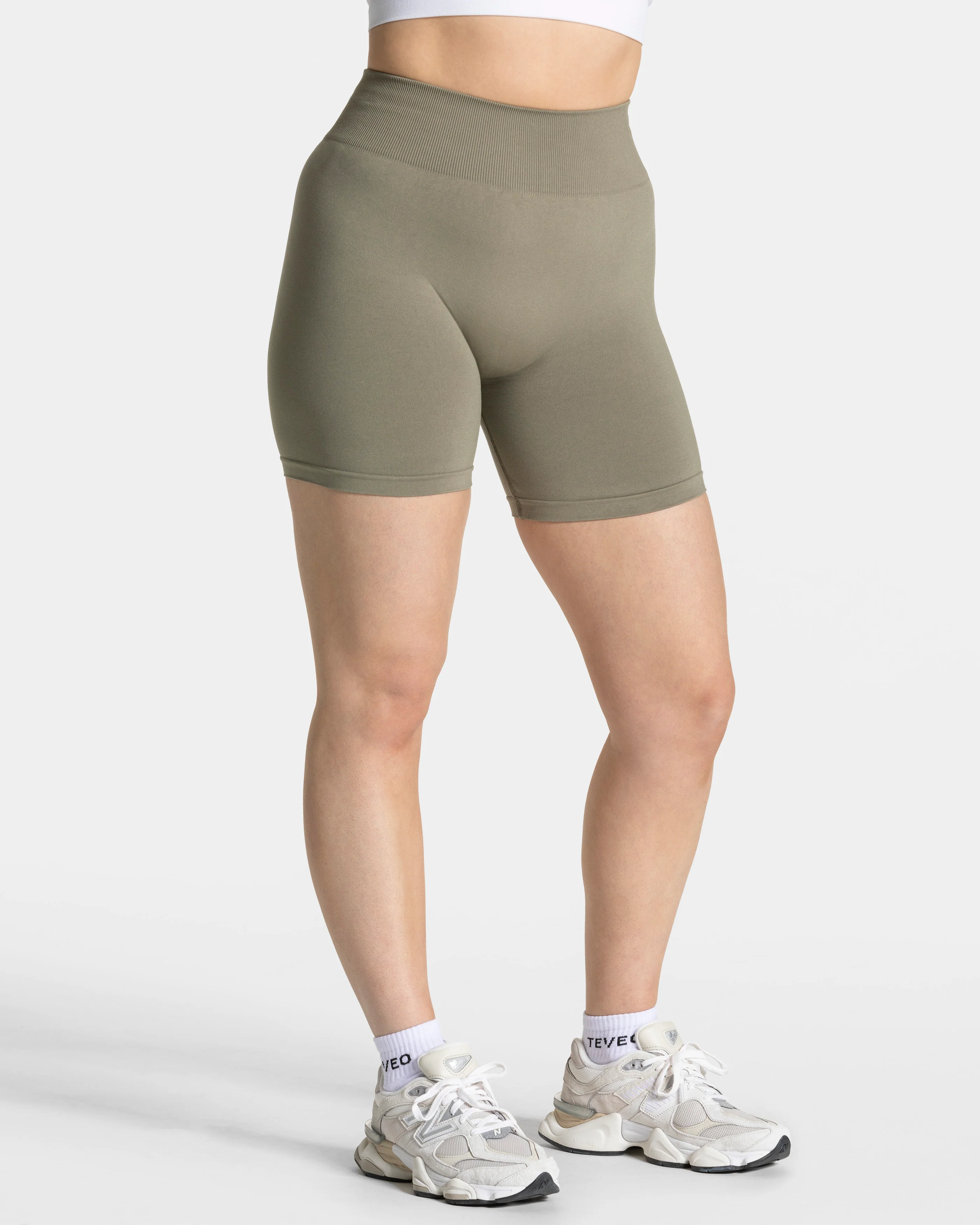 Timeless Pro Covert Scrunch Shorts "Khaki" - Image 2