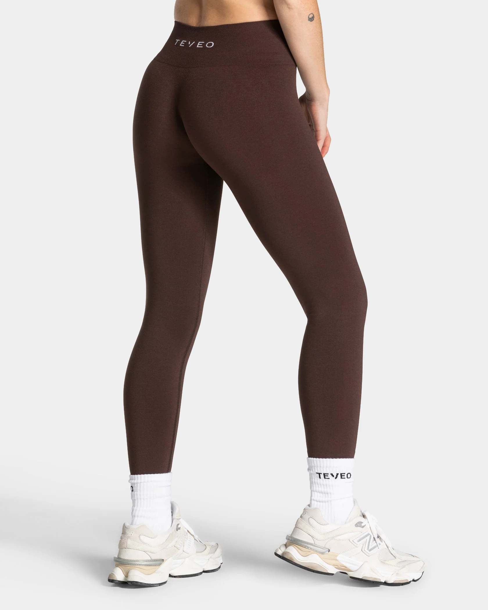 Timeless Pro Leggings "Espresso" - Image 2