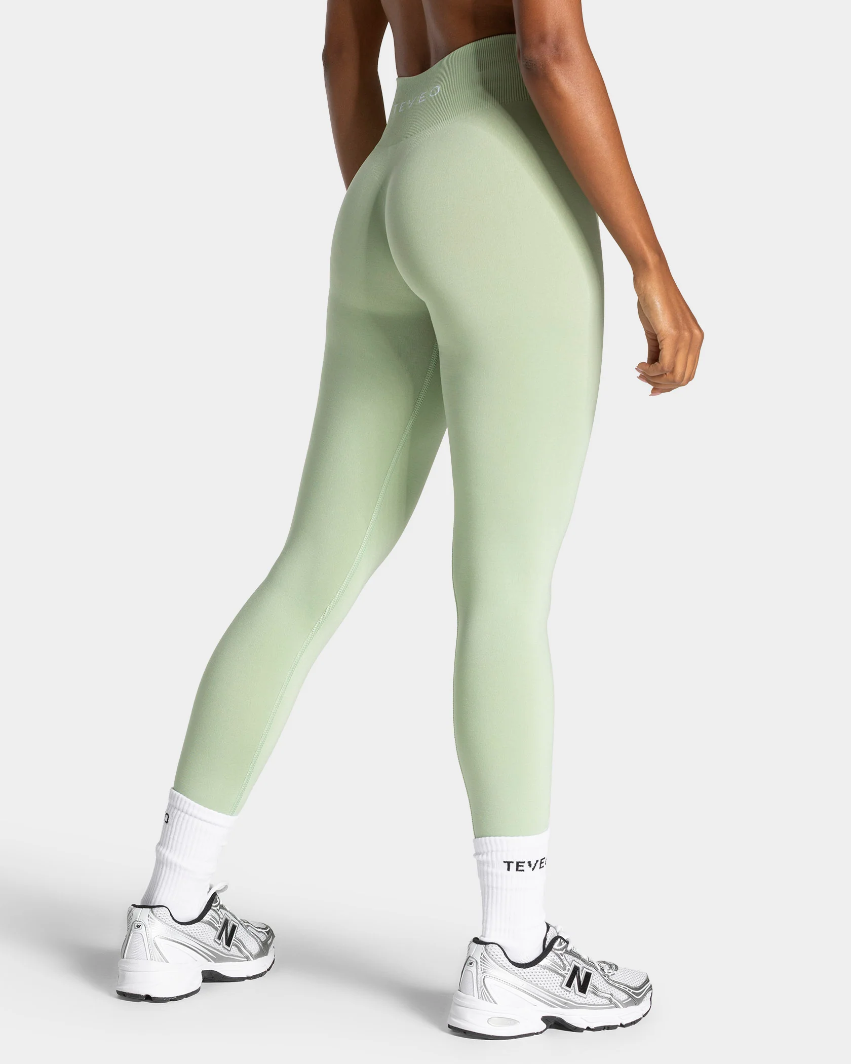 Timeless Pro Leggings "Ice Matcha" - Image 2