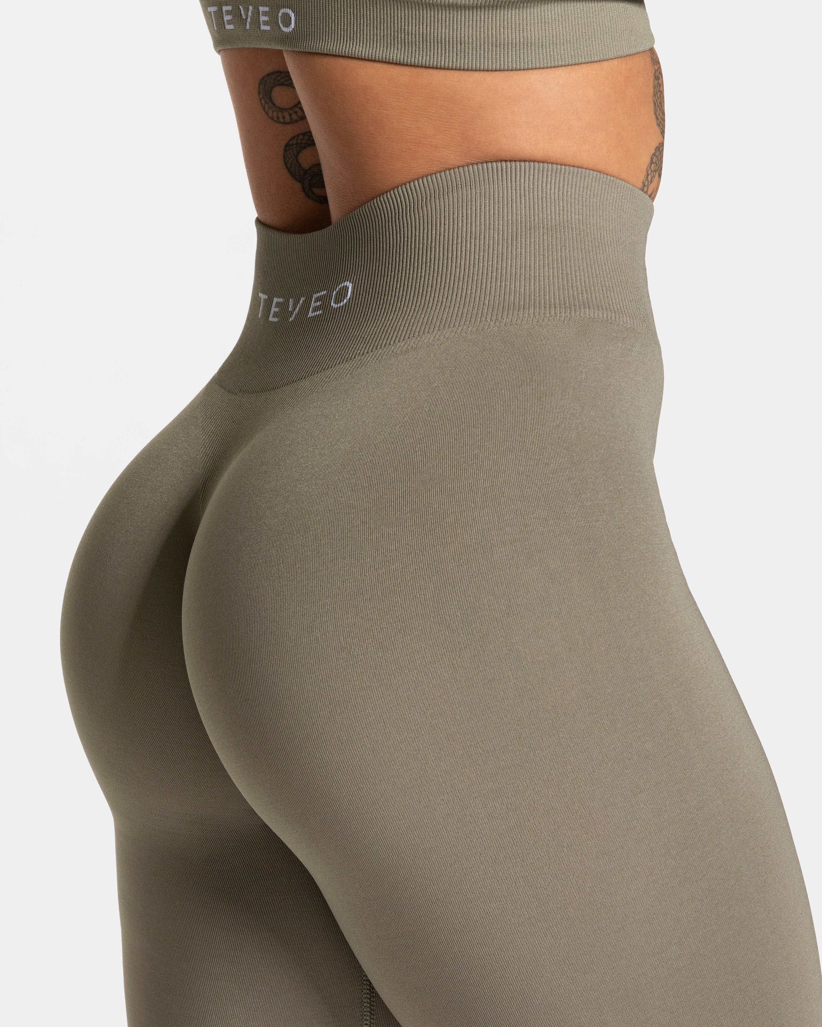 Timeless Pro Leggings "Khaki" - Image 4