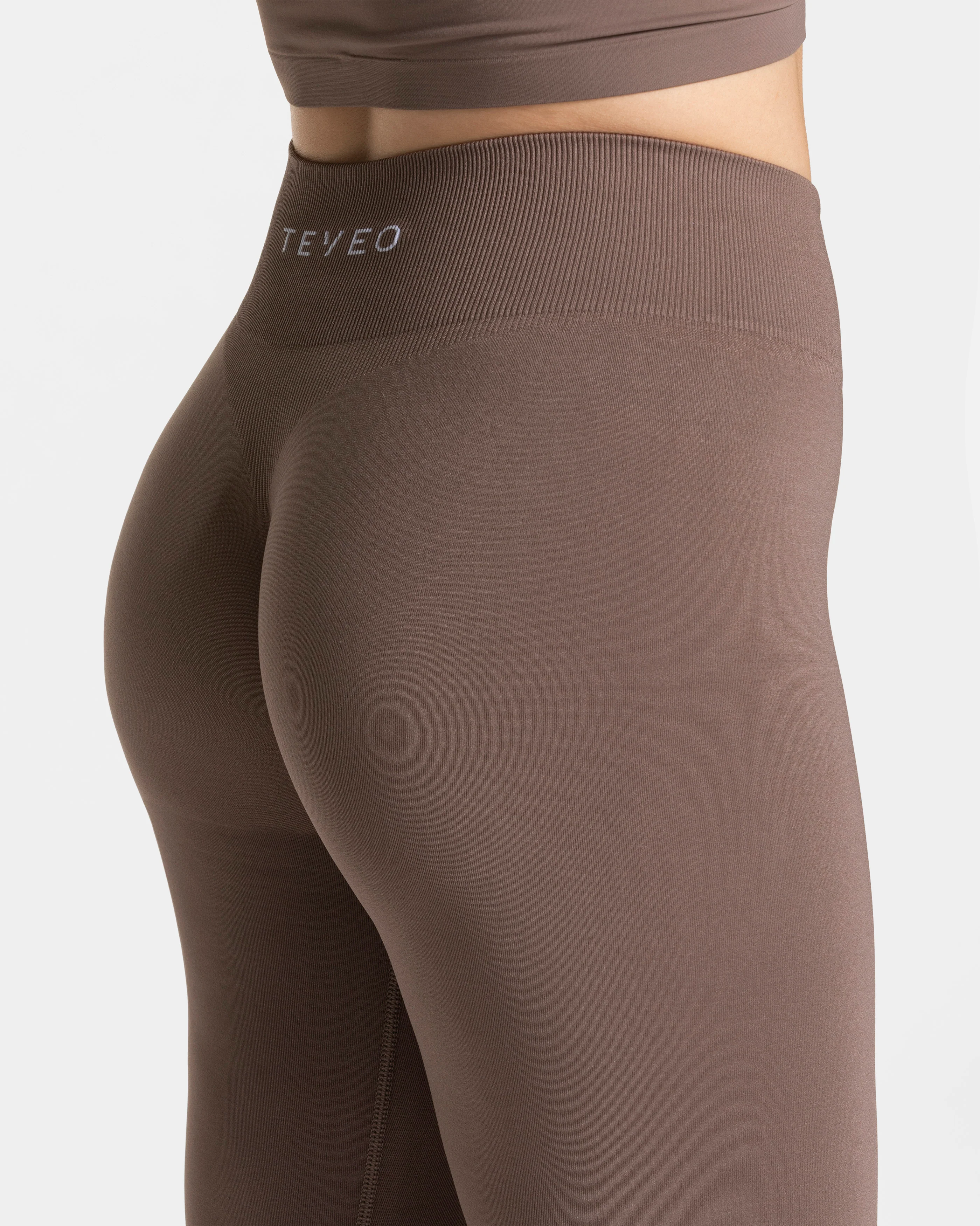 Timeless Pro Leggings "Mokka" - Image 4