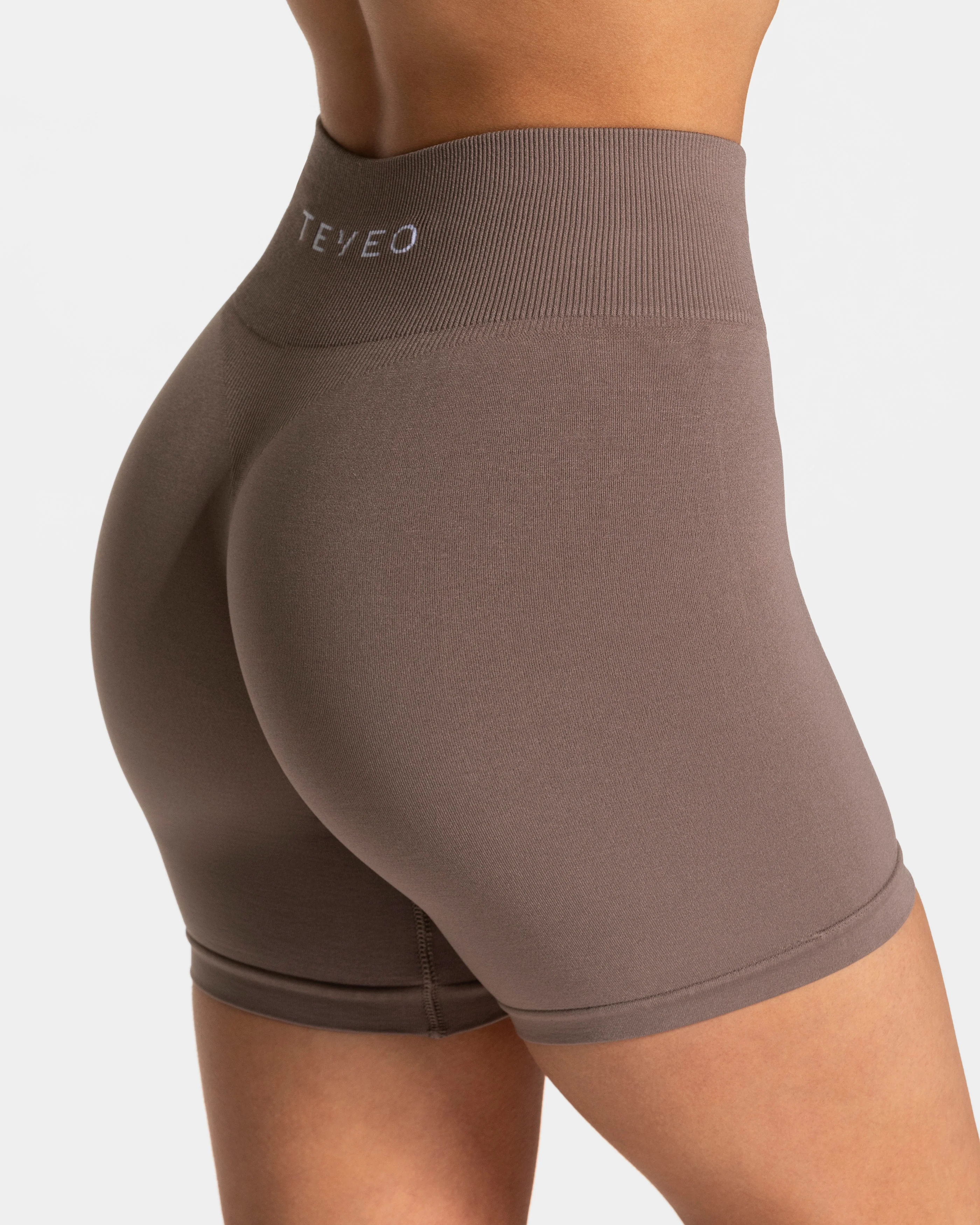 Timeless Pro Shorts "Mokka" - Image 4