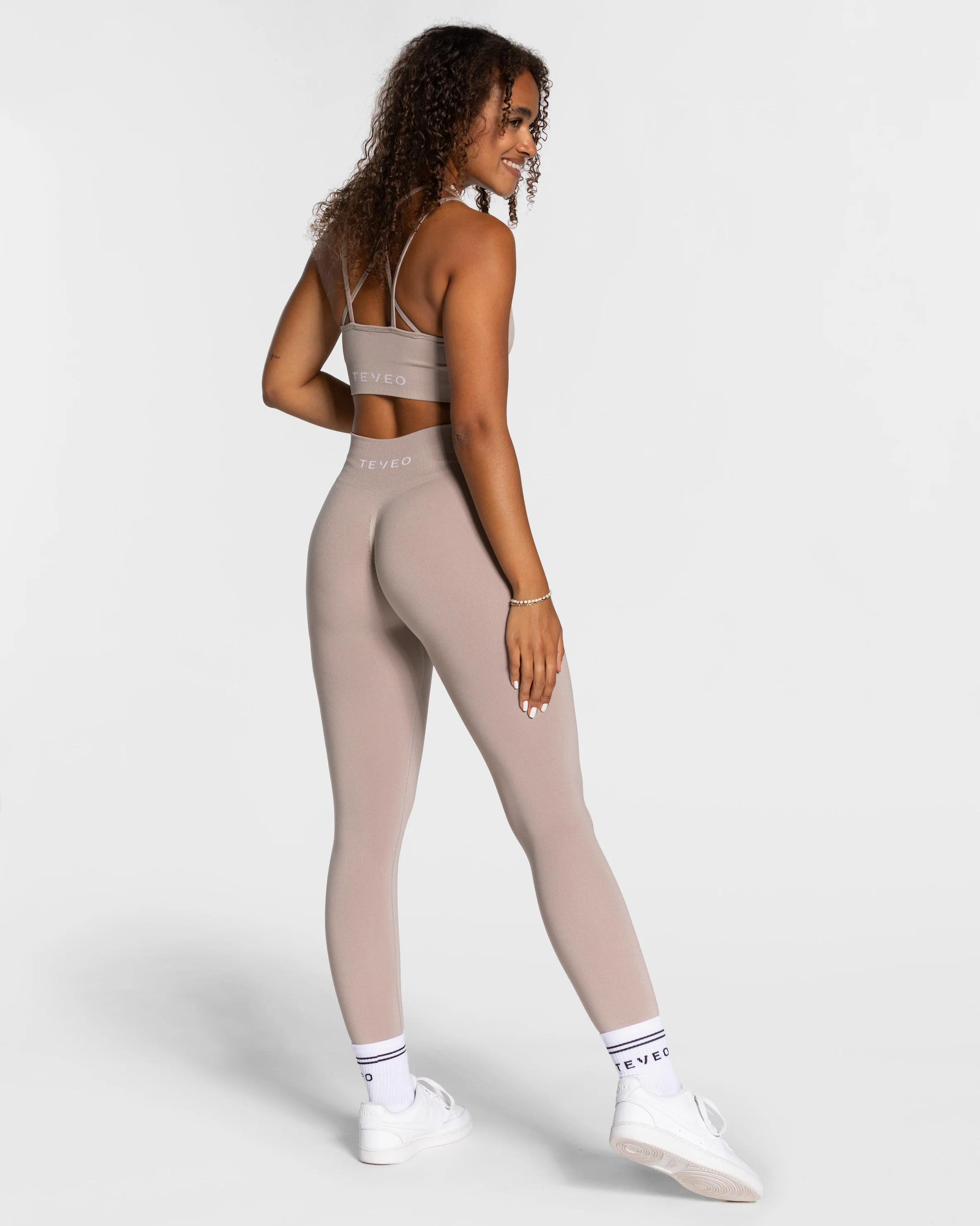 Timeless Scrunch Leggings "Dust" - Image 5