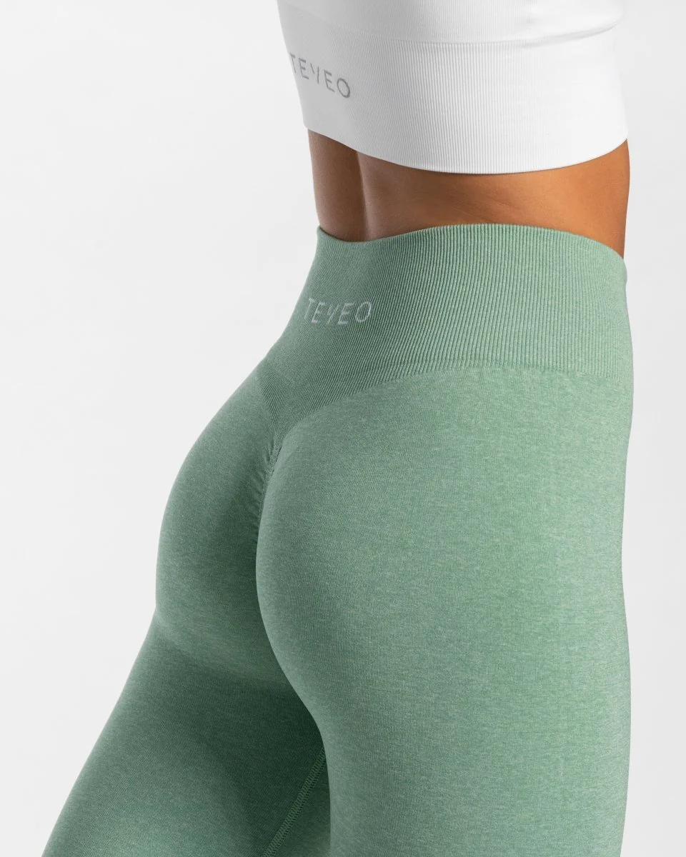 Timeless Scrunch Leggings "Salbei" - Image 4