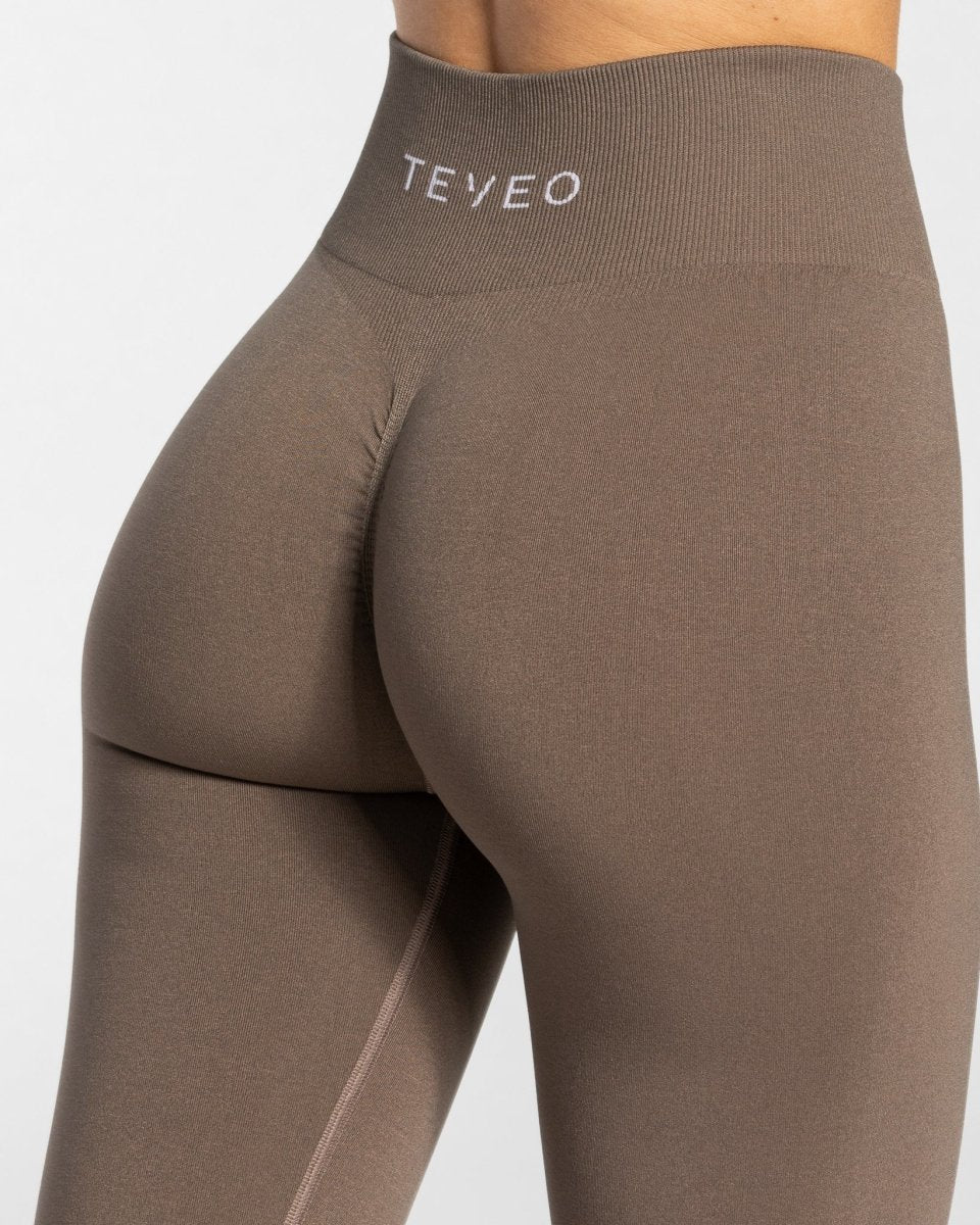 Timeless Scrunch Leggings "Taupe" - Image 4