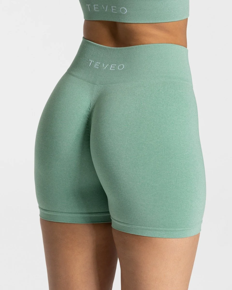 Timeless Scrunch Shorts "Salbei" - Image 4