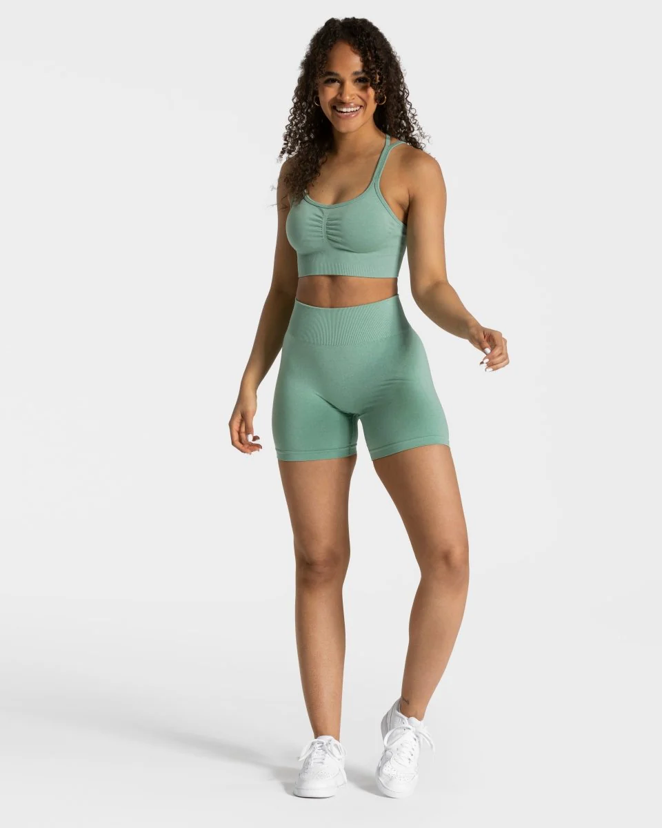 Timeless Scrunch Shorts "Salbei" - Image 5