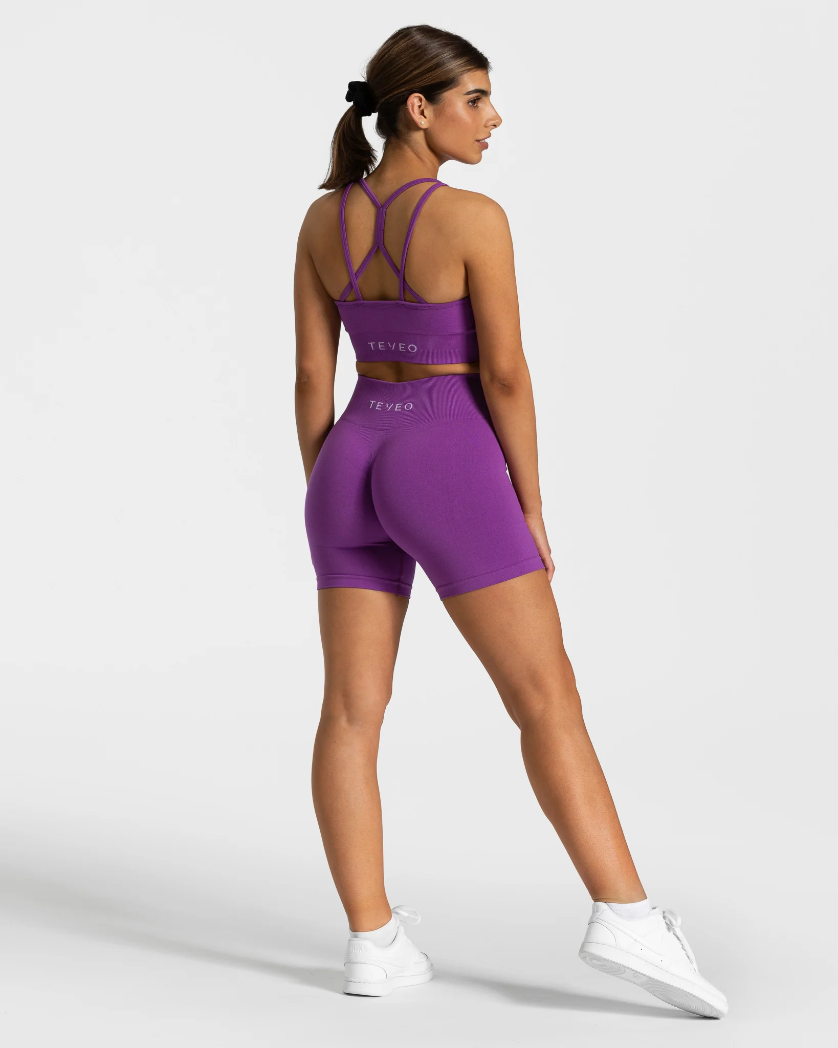Timeless Scrunch Shorts "Violett" - Image 5